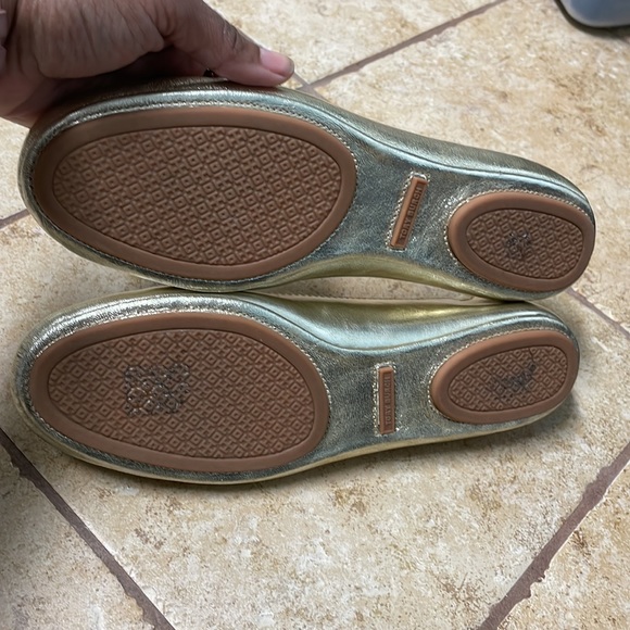 Almost New Tory Burch Reva flats - Picture 6 of 10